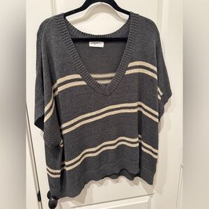 CARLY JEAN LOS ANGELES CJLA Cream & Gray Striped V-Neck Sweater